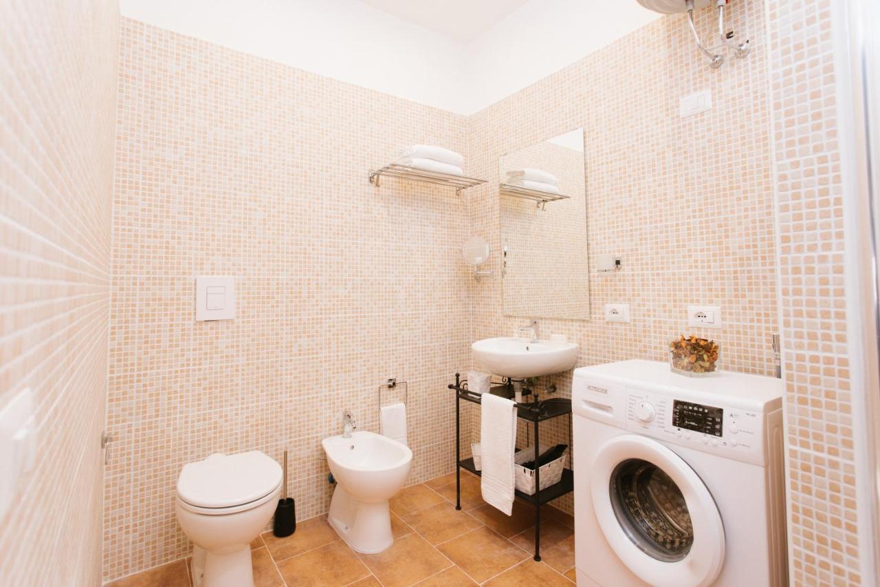 Al Centro Di Napoli Apartment Ngoại thất bức ảnh